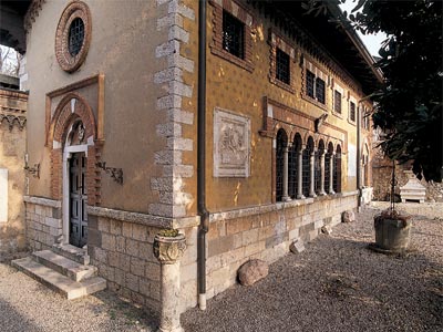 La Biblioteca della Casa del Podestà - Fondazione Ugo Da Como